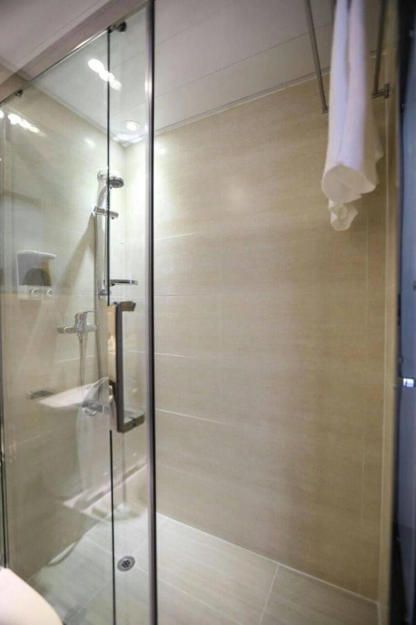 Hygge House Hotel Хонконг Екстериор снимка